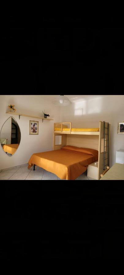 Bed and Breakfast La Smorfia Scafati Exterior foto